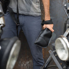 Load image into Gallery viewer, "Drop" clutch - 56$